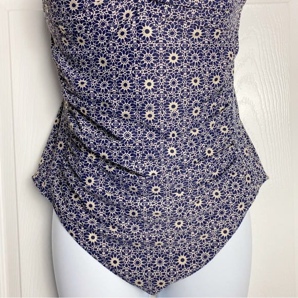 Bond-Eye Australia Joanne One Piece Foils Swimsuit Multi-Fit Cup - Picture 4 of 8